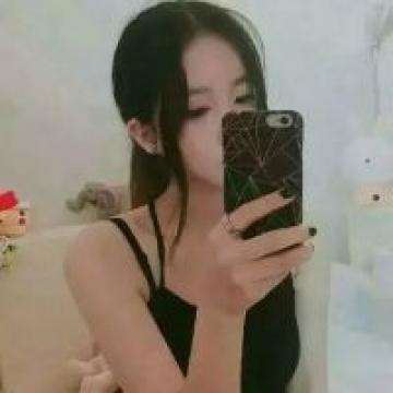 我的小魔女中文版下载